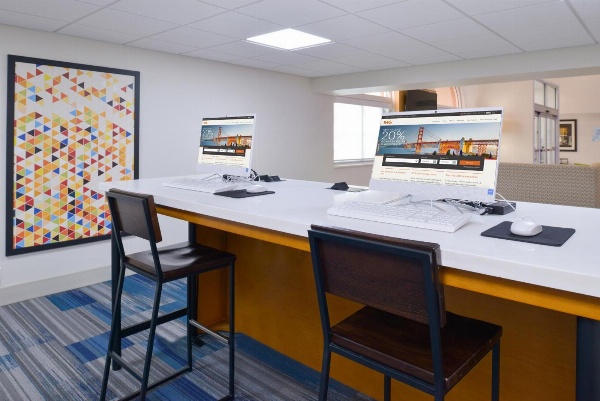 Holiday Inn Express And Suites Shreveport - Downtown Main image